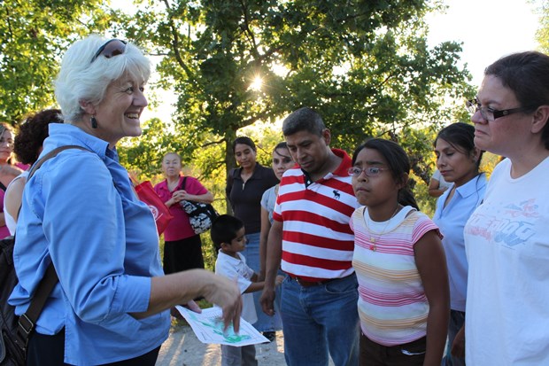 BilingualHike-Greenbelt