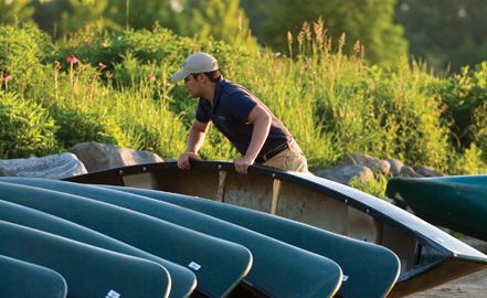 paddlingmarina_canoes